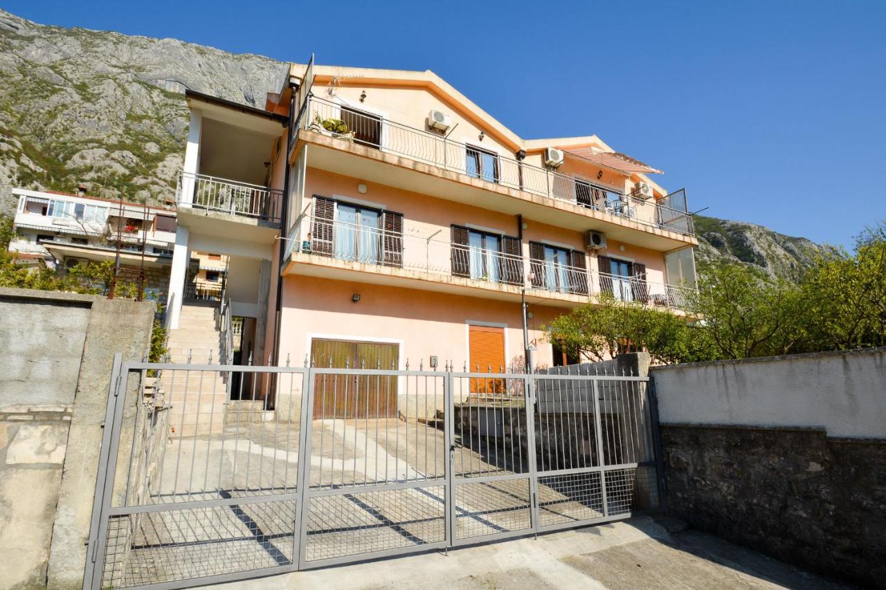 Modern Seaside Escape - Stunning Sea View - Private & Stylish Apartment Kotor Exterior photo