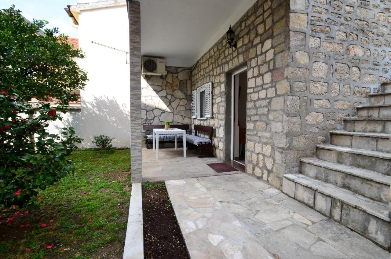 Modern Seaside Escape - Stunning Sea View - Private & Stylish Apartment Kotor Exterior photo