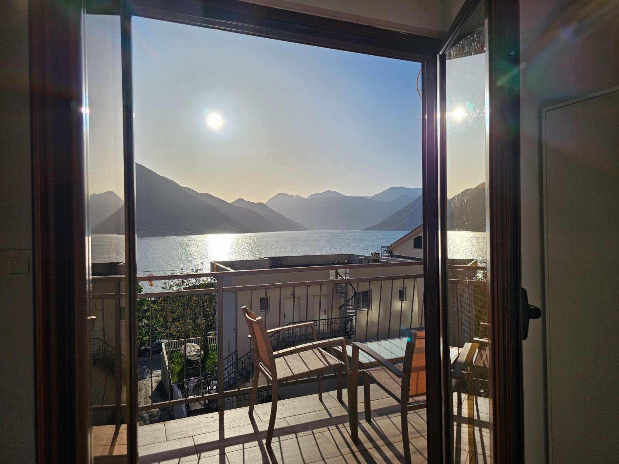 Modern Seaside Escape - Stunning Sea View - Private & Stylish Apartment Kotor Exterior photo